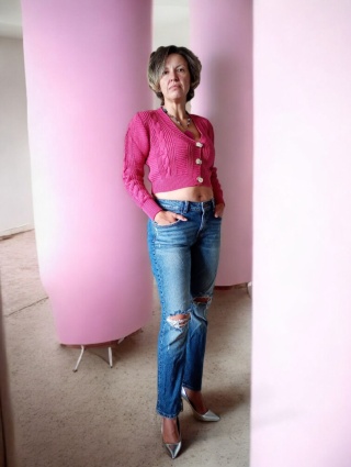 Różowy sweter do alladynek S/M